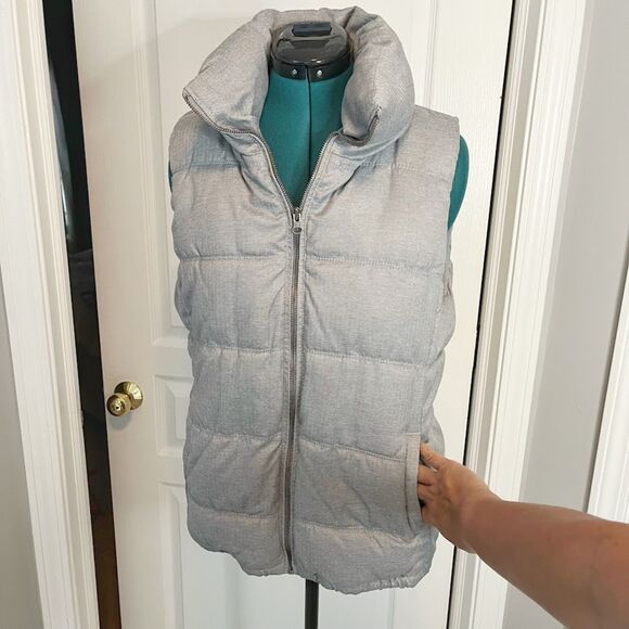 Old Navy Mock Neck Full Zip Quilted Puffer Fleece Lined Pocket Sleeveless Vest - Picture 5 of 11